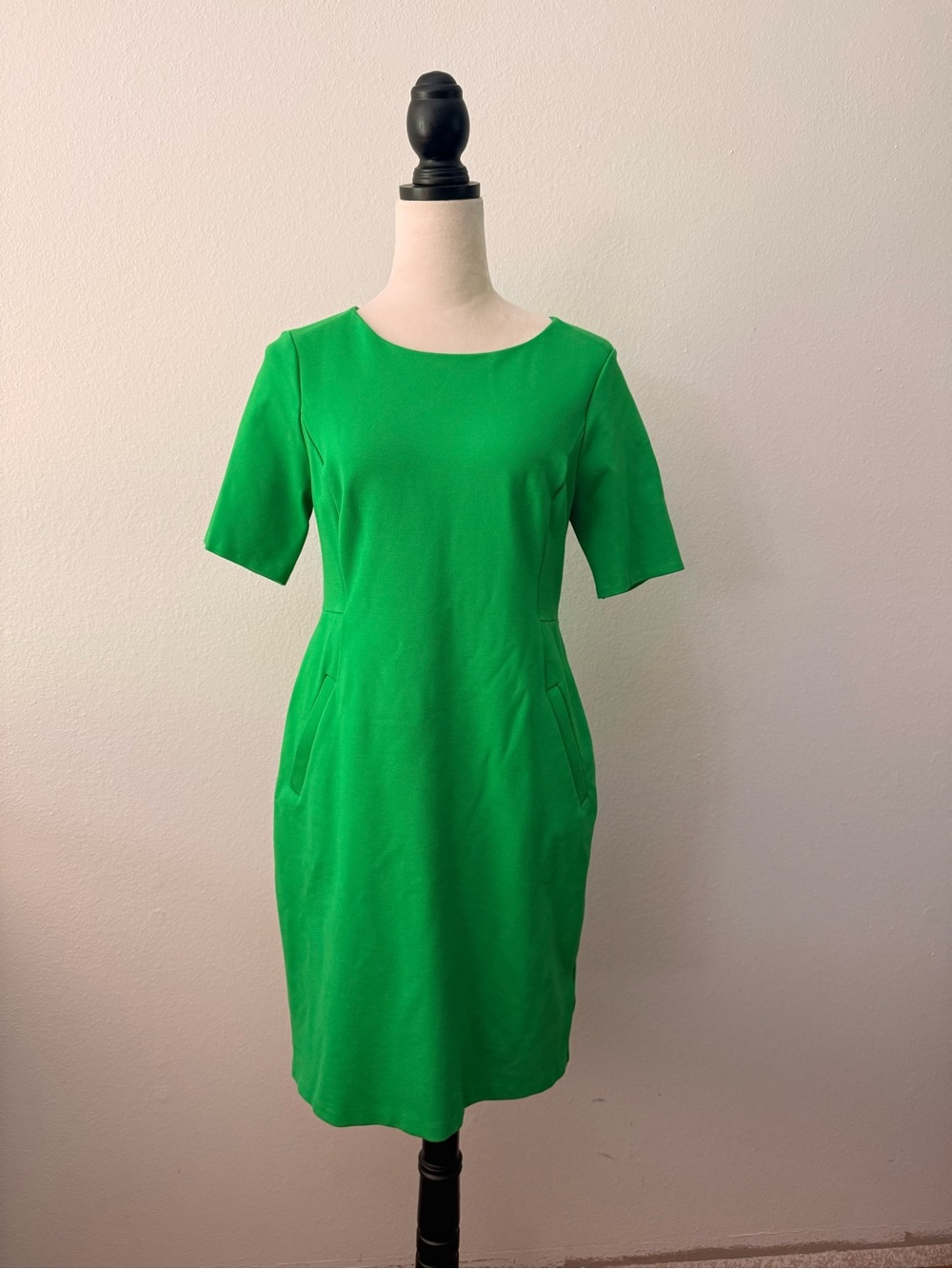 Lands' End Bright Kelly Green Short-Sleeve Sheath Midi Dress with Stretch